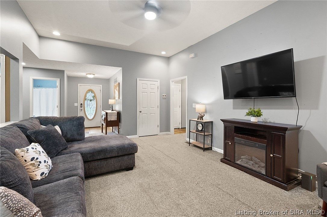 118 W Pigeon Ridge Ct Scottsburg, IN 47170 - Thumbnail 4
