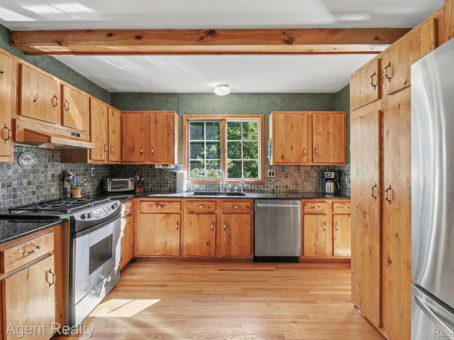 2411 Farmbrook Trl Oxford, MI 48370 - Thumbnail 4