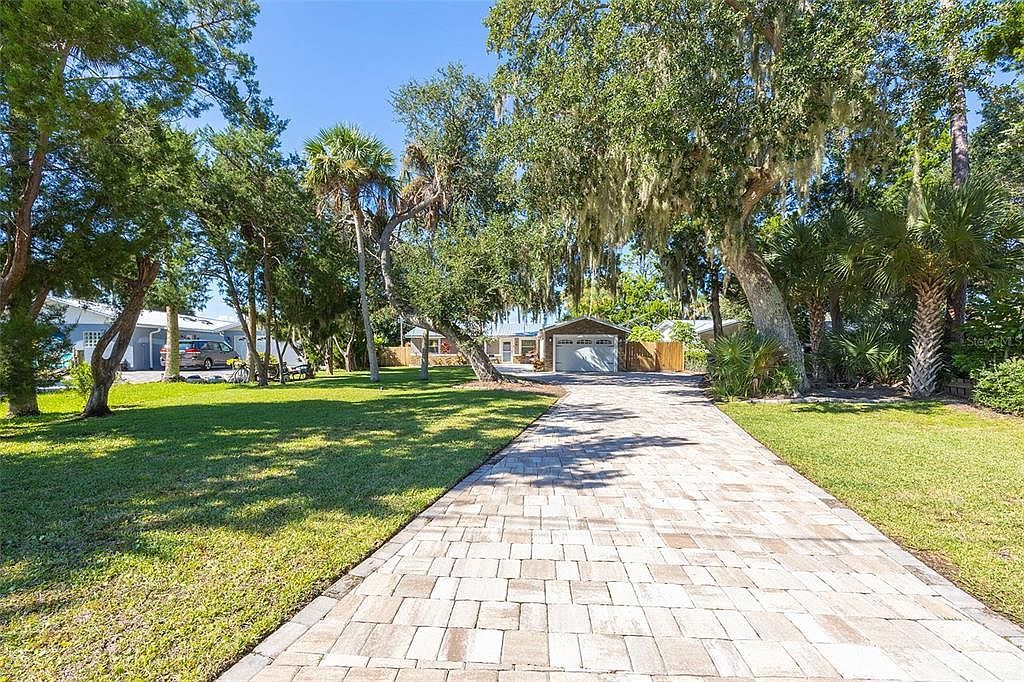 418 Acacia Cir Port Orange, FL 32127 - Thumbnail 4