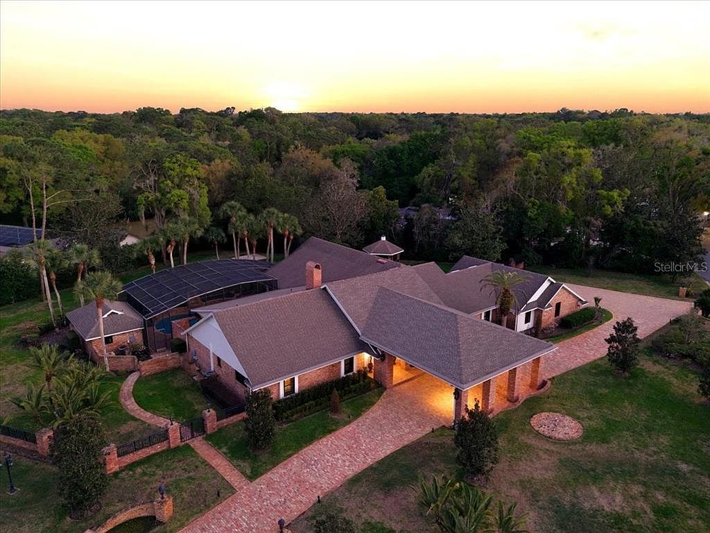 301 Sweetwater Club Cir Longwood, FL 32779 - Thumbnail 4