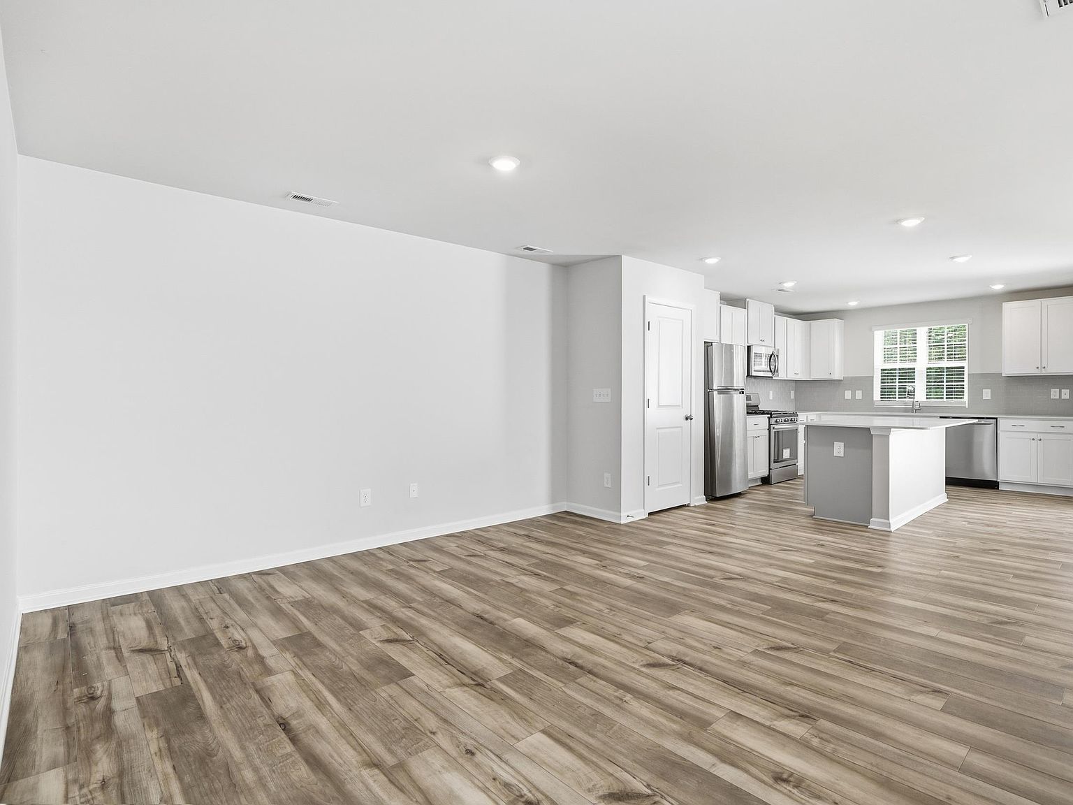 922 Powder Creek Dr Reidville, SC 29375 - Thumbnail 4