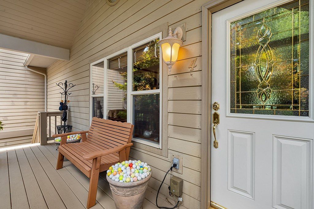 120 White Oak Point #4 Whittier, NC 28789 - Thumbnail 4