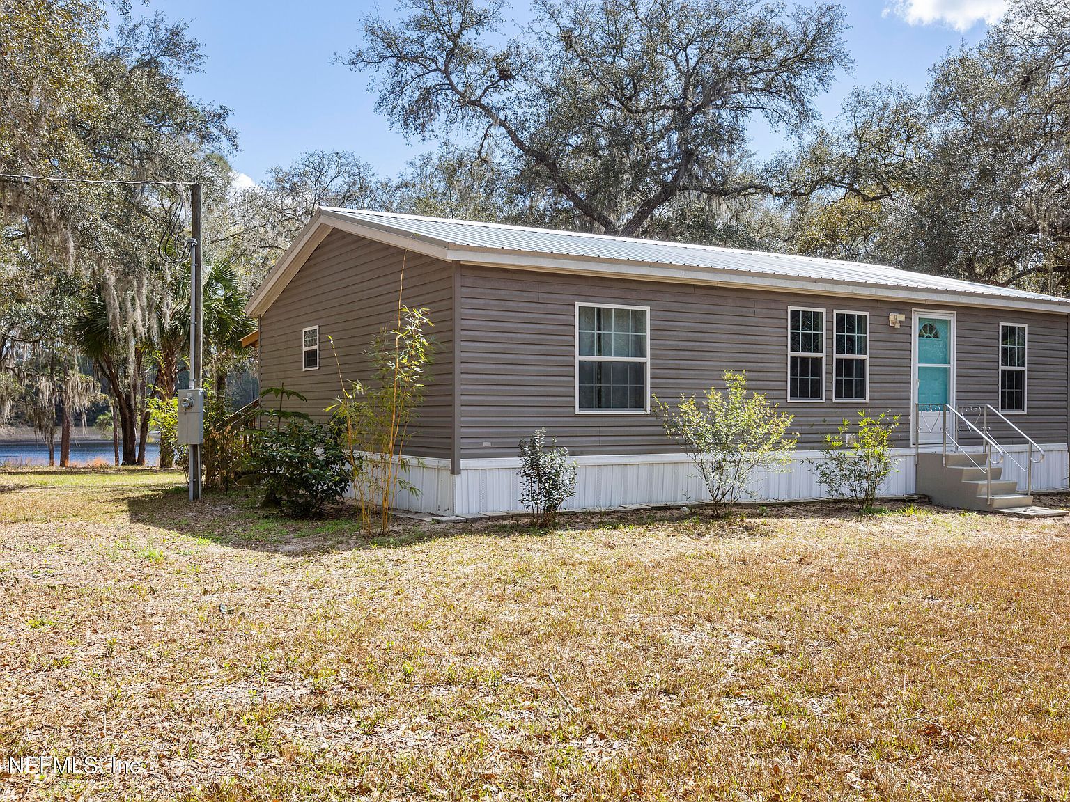 167 W Strickland Rd Interlachen, FL 32148 - Thumbnail 4