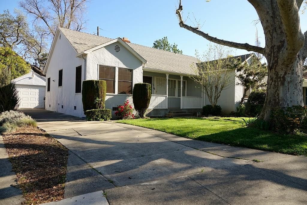 929 Swanston Dr Sacramento, CA 95818 - Thumbnail 4