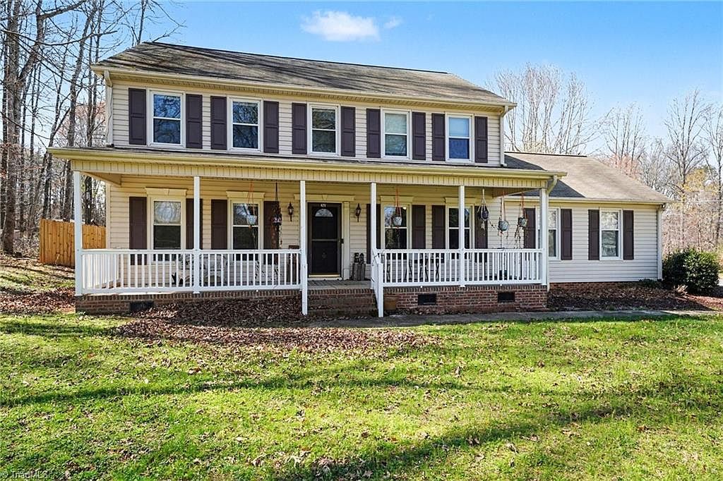 6211 Oak Forest Ct Summerfield, NC 27358 - Thumbnail 4