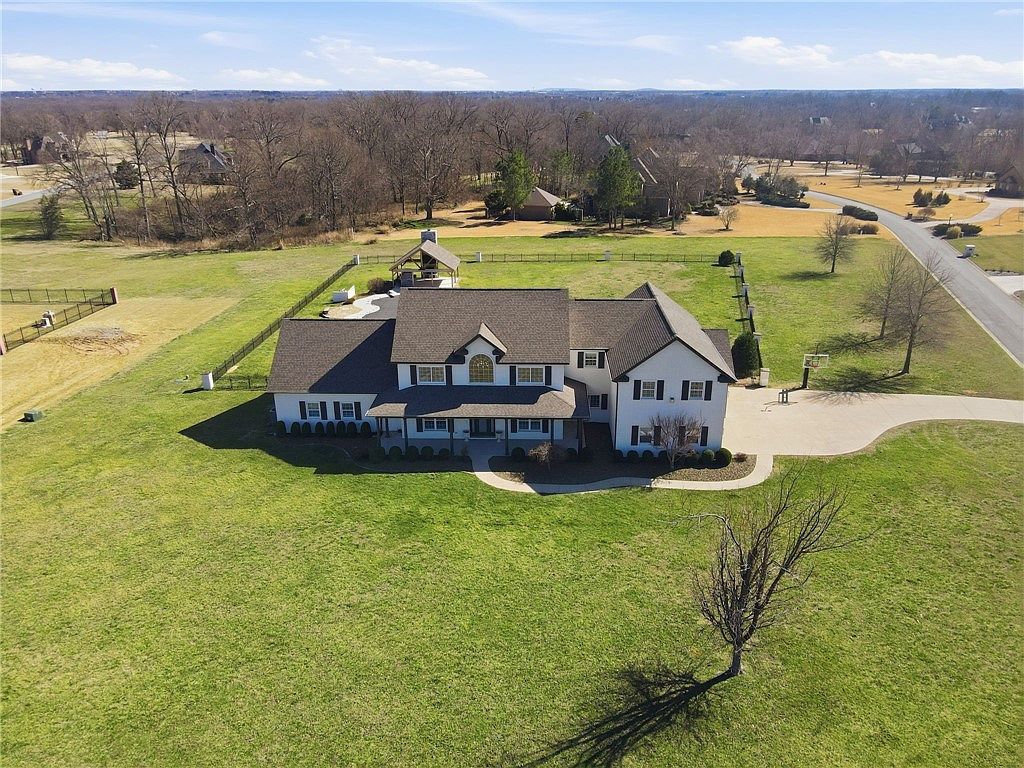 10878 Millstead Ln Bentonville, AR 72712 - Thumbnail 4