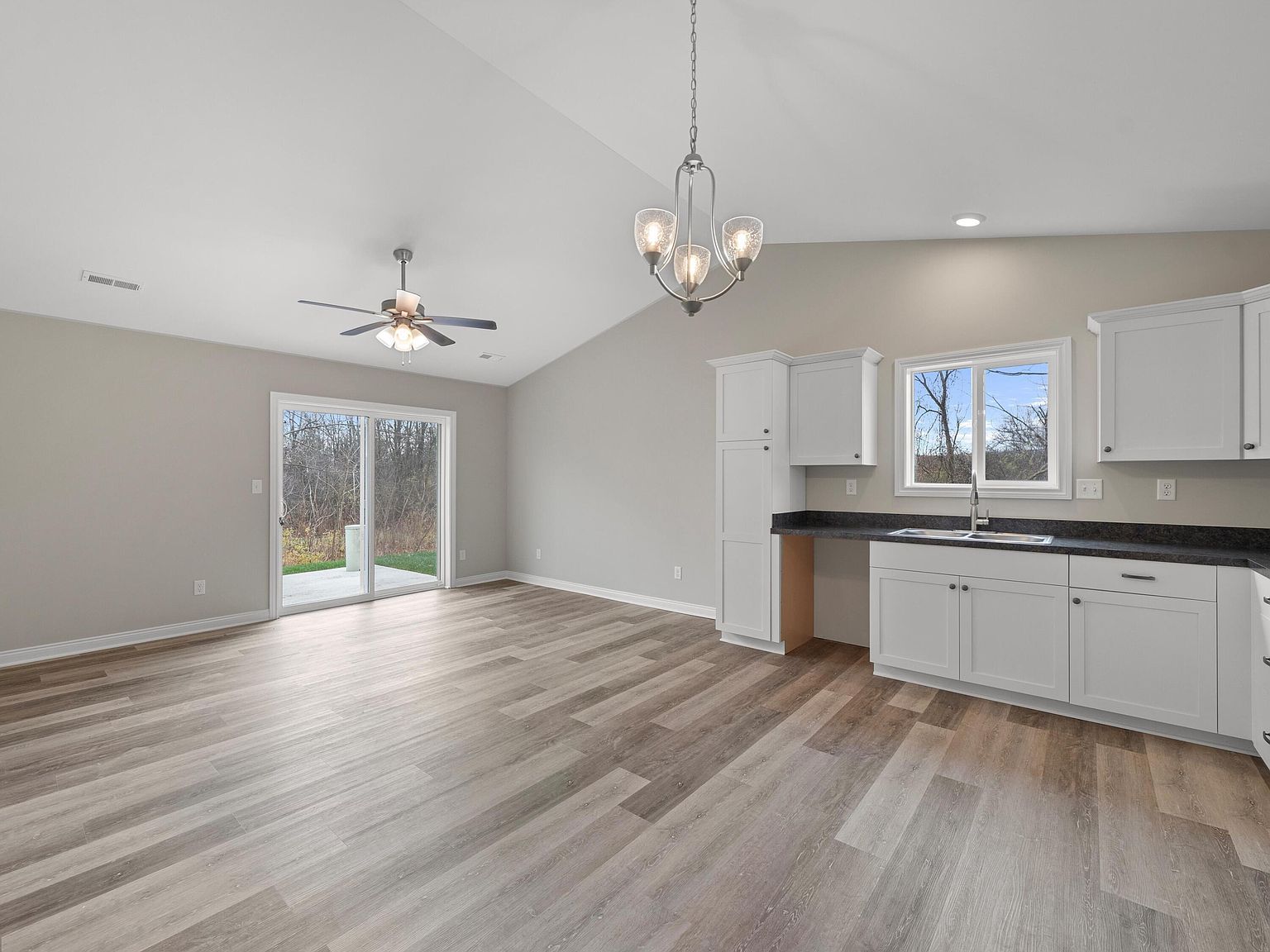 5401 Volterra Dr Monroe, MI 48161 - Thumbnail 4