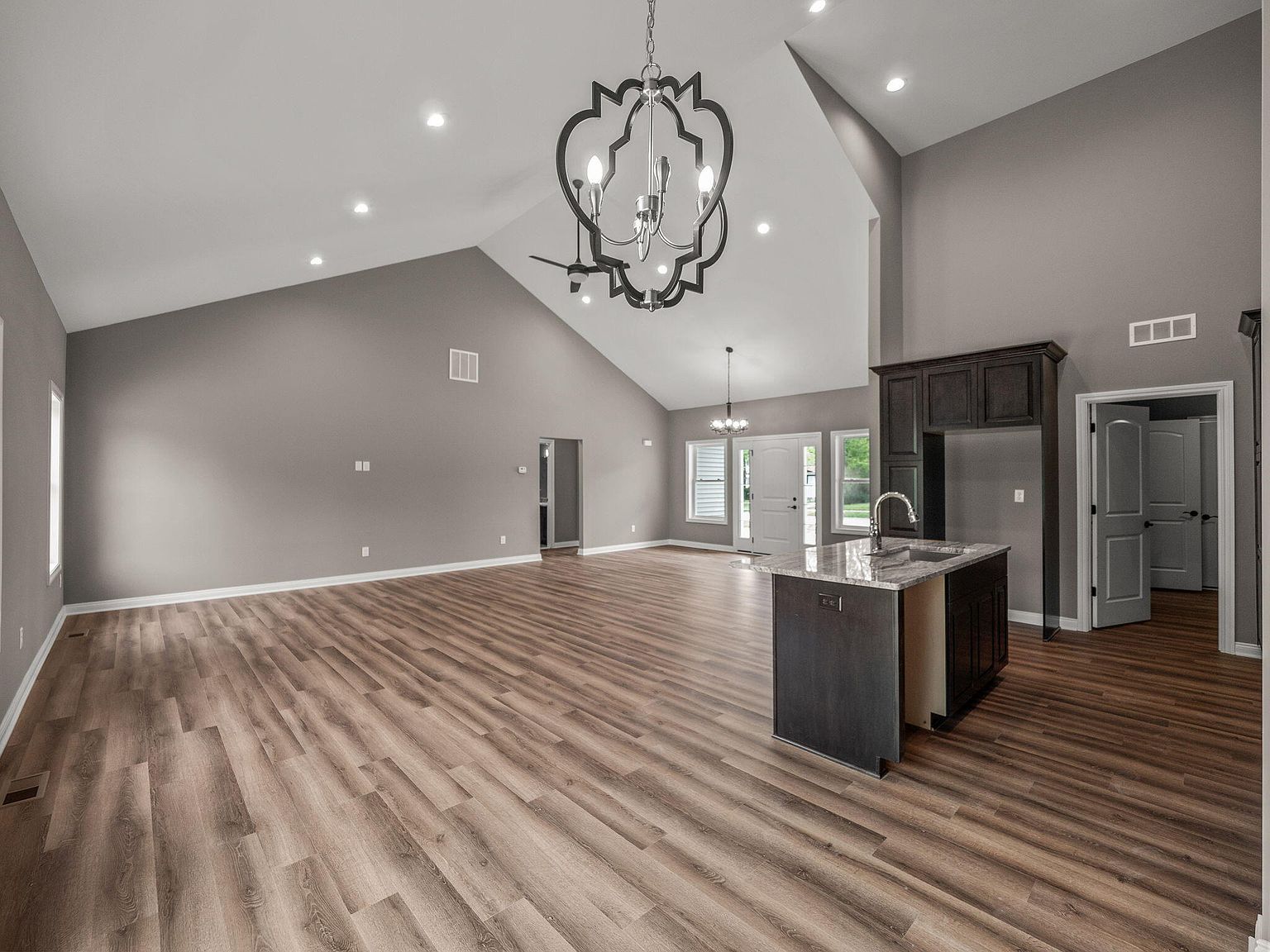 8584 Cobblestone Dr Newport, MI 48166 - Thumbnail 4
