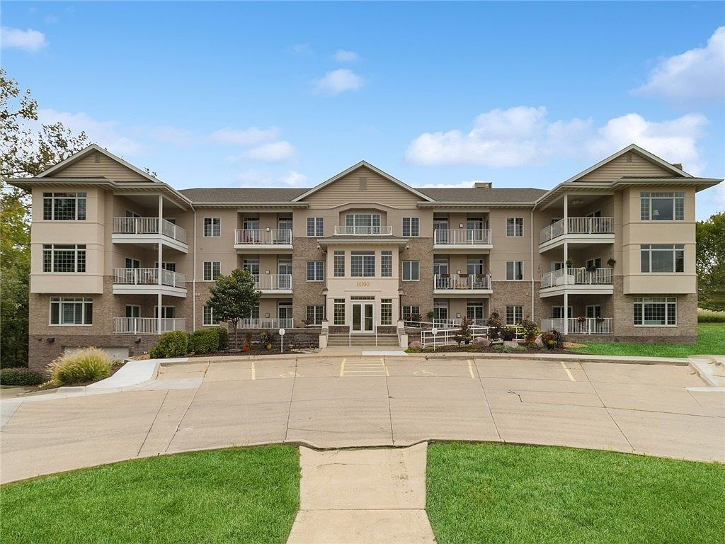 14100 Pinnacle Pointe Dr UNIT 306 Clive, IA 50325 - Thumbnail 4
