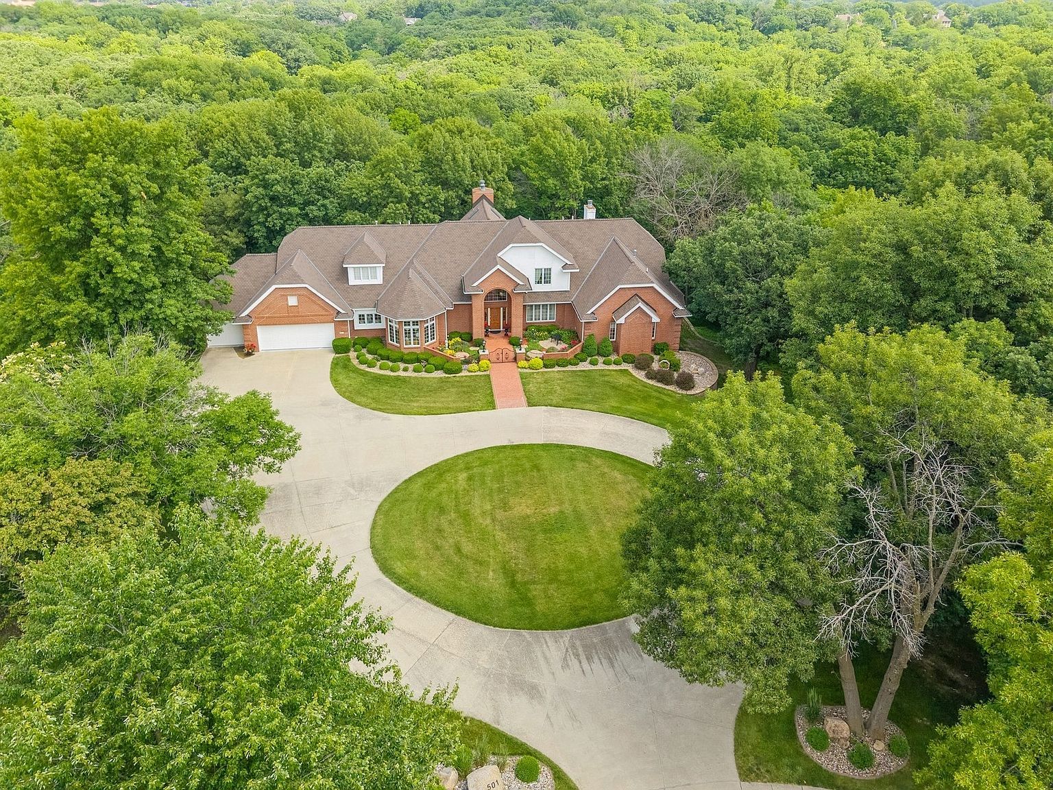 501 S 33rd St West Des Moines, IA 50265 - Thumbnail 4