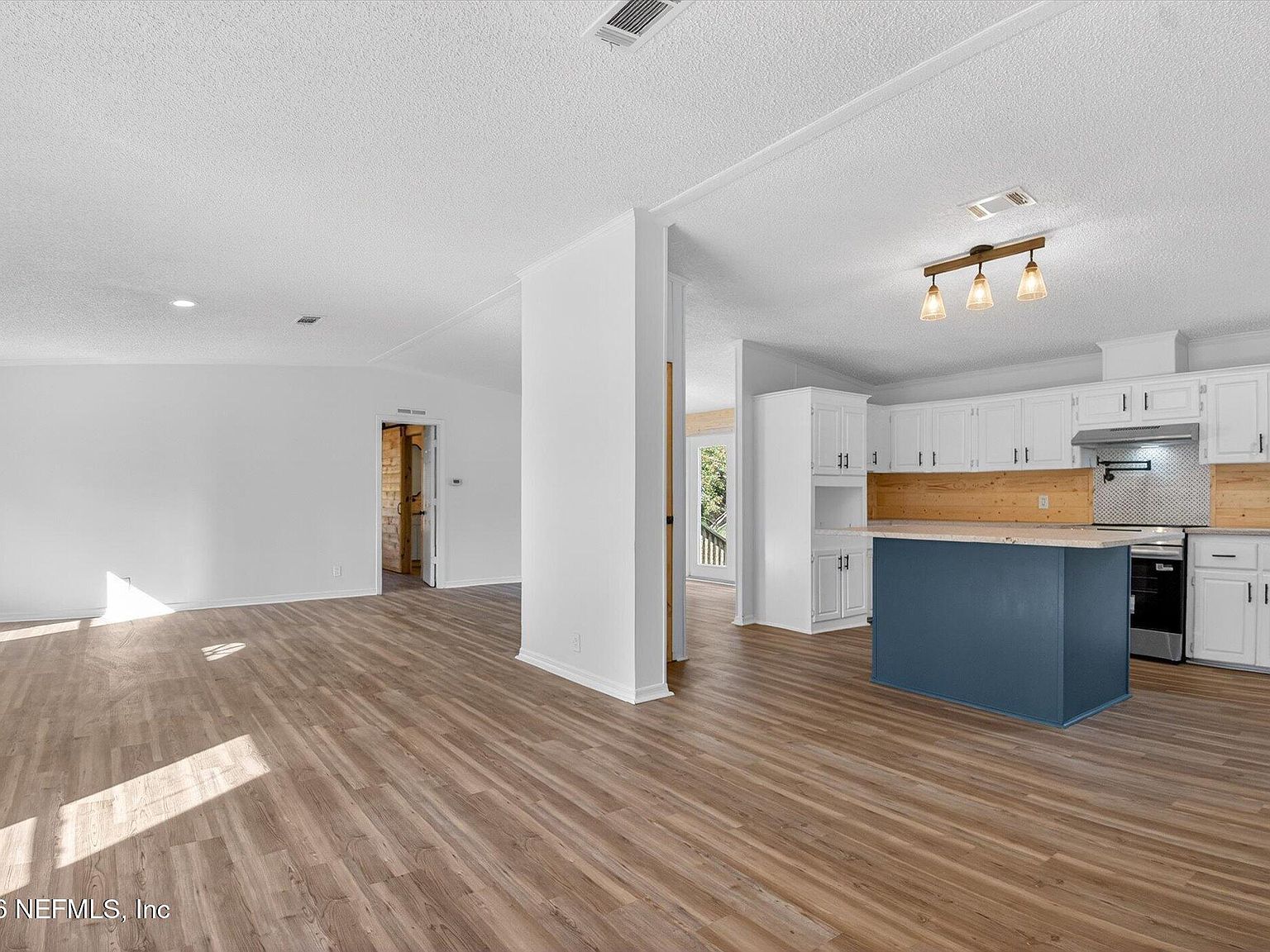 2313 Daisy St Middleburg, FL 32068 - Thumbnail 4