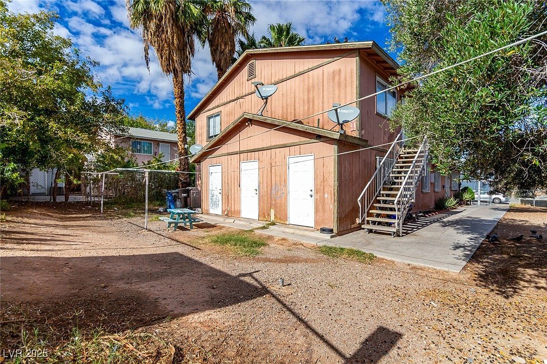 13 Britz Cir North Las Vegas, NV 89030 - Thumbnail 4