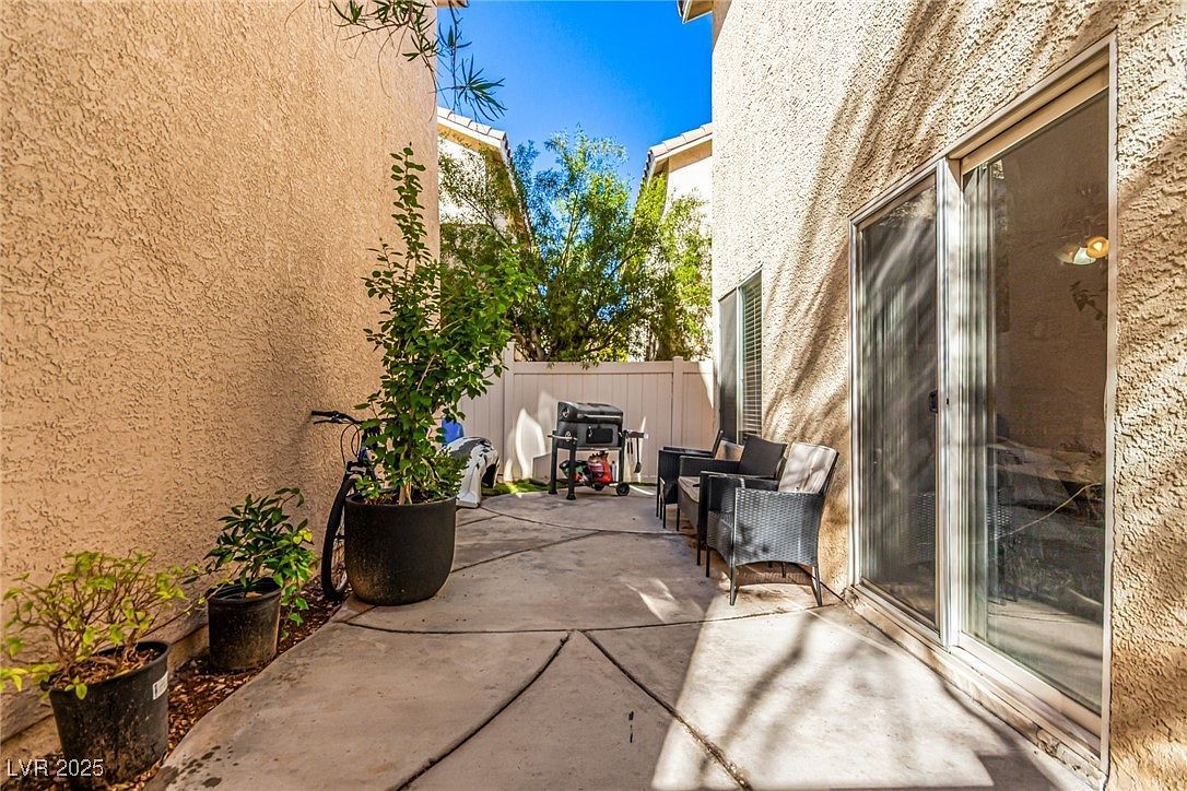 7260 Vinca Rd Las Vegas, NV 89113 - Thumbnail 4