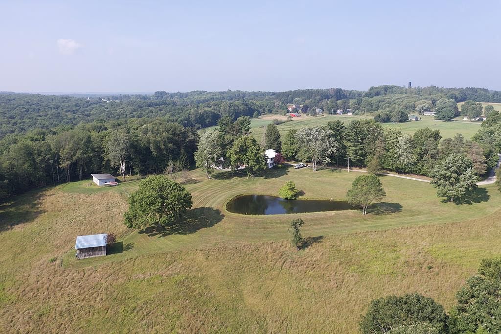 626 Cherrytree Rd Franklin, PA 16323 - Thumbnail 4