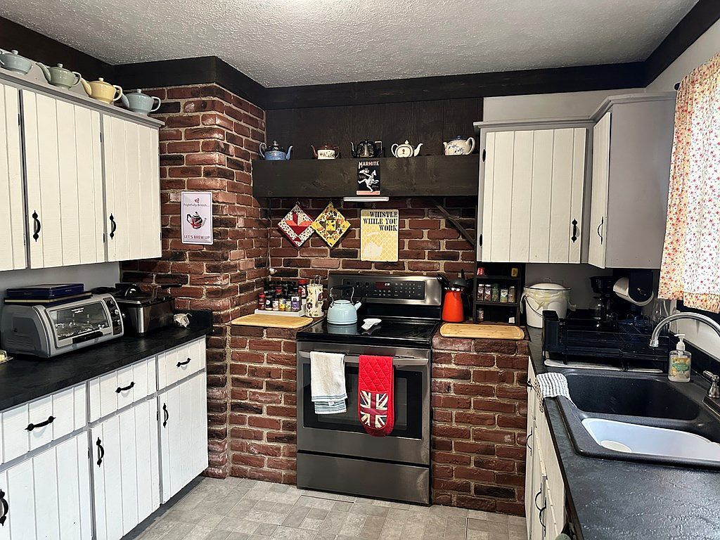 25 Park St Franklin, PA 16323 - Thumbnail 4