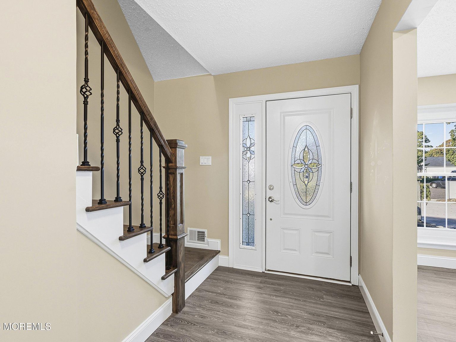 1432 Weeping Willow Ct Toms River, NJ 08753 - Thumbnail 4