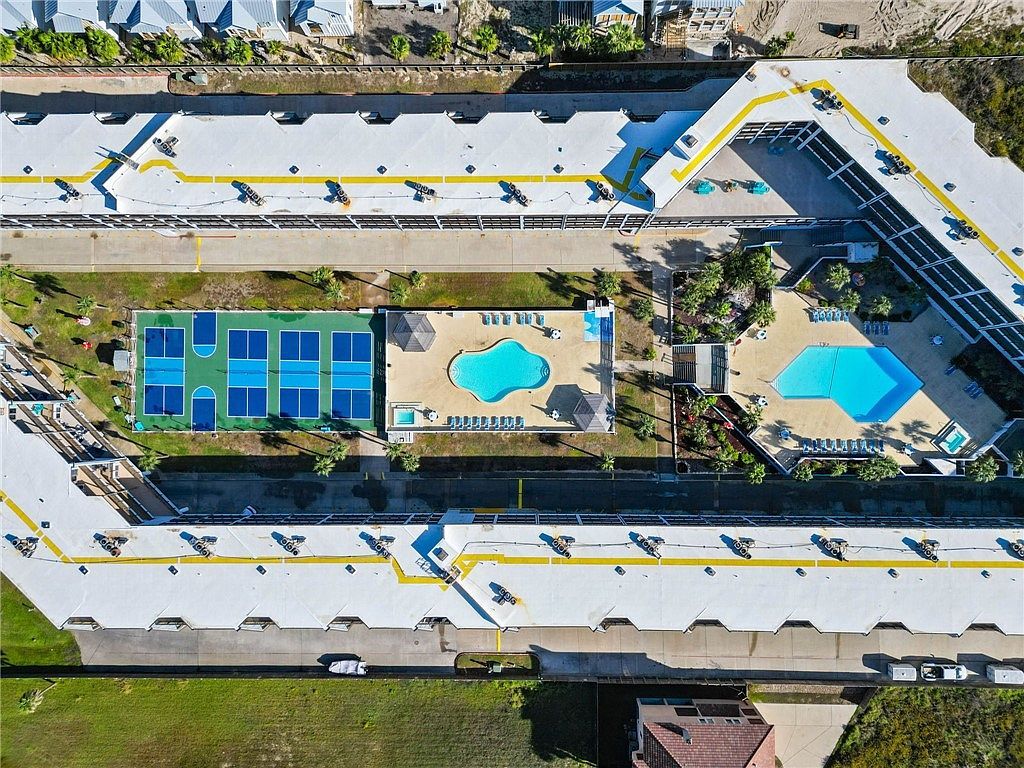 5973 State Highway 361 APT 102 Pt Aransas, TX 78373 - Thumbnail 4