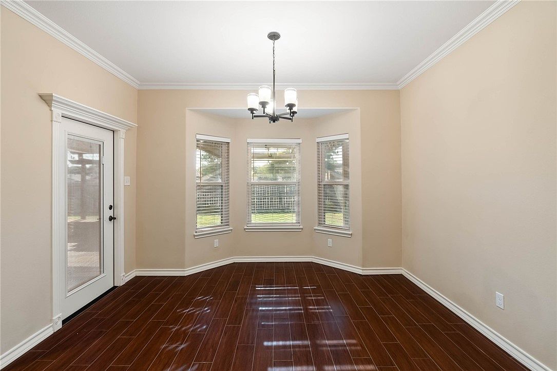 2729 Gold Rush Ln Corpus Christi, TX 78410 - Thumbnail 4