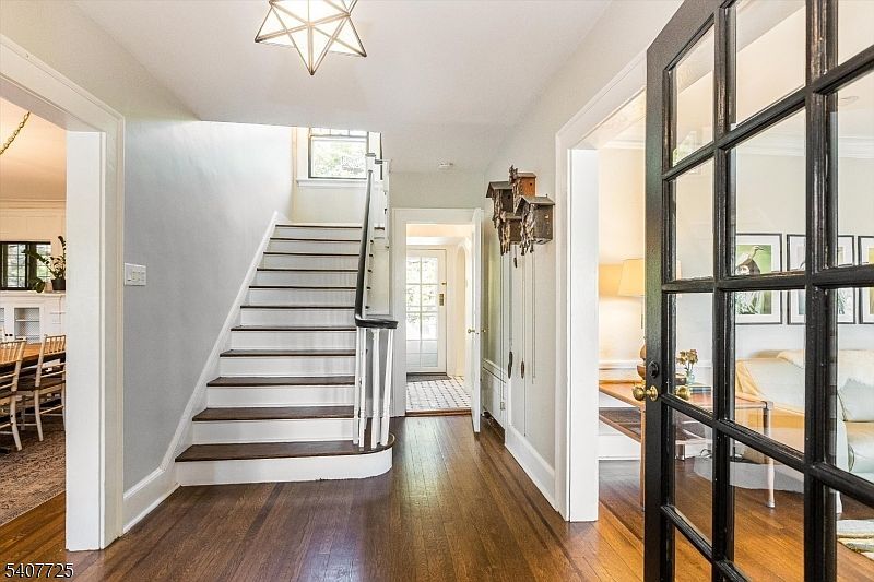 237 Underhill Rd South Orange, NJ 07079 - Thumbnail 4