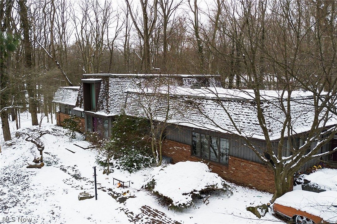 50 Redfern Dr Youngstown, OH 44505 - Thumbnail 4