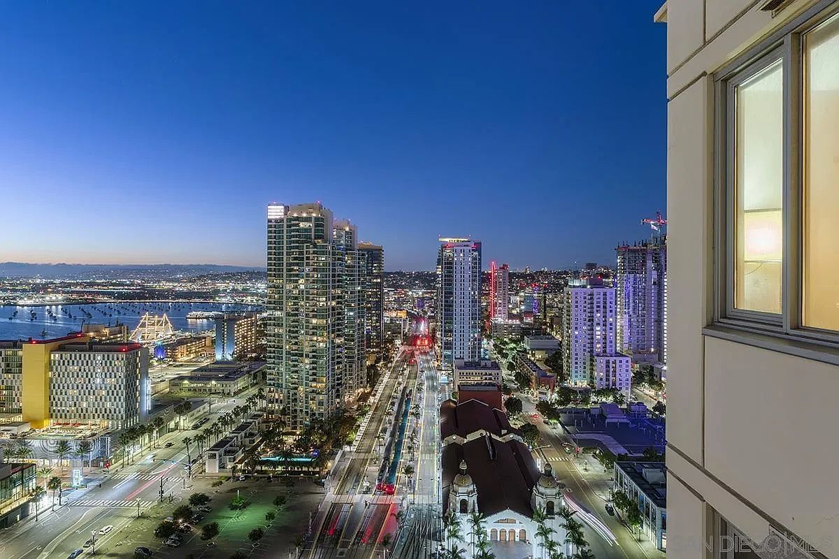 700 W E St UNIT 2802 San Diego, CA 92101 - Thumbnail 4