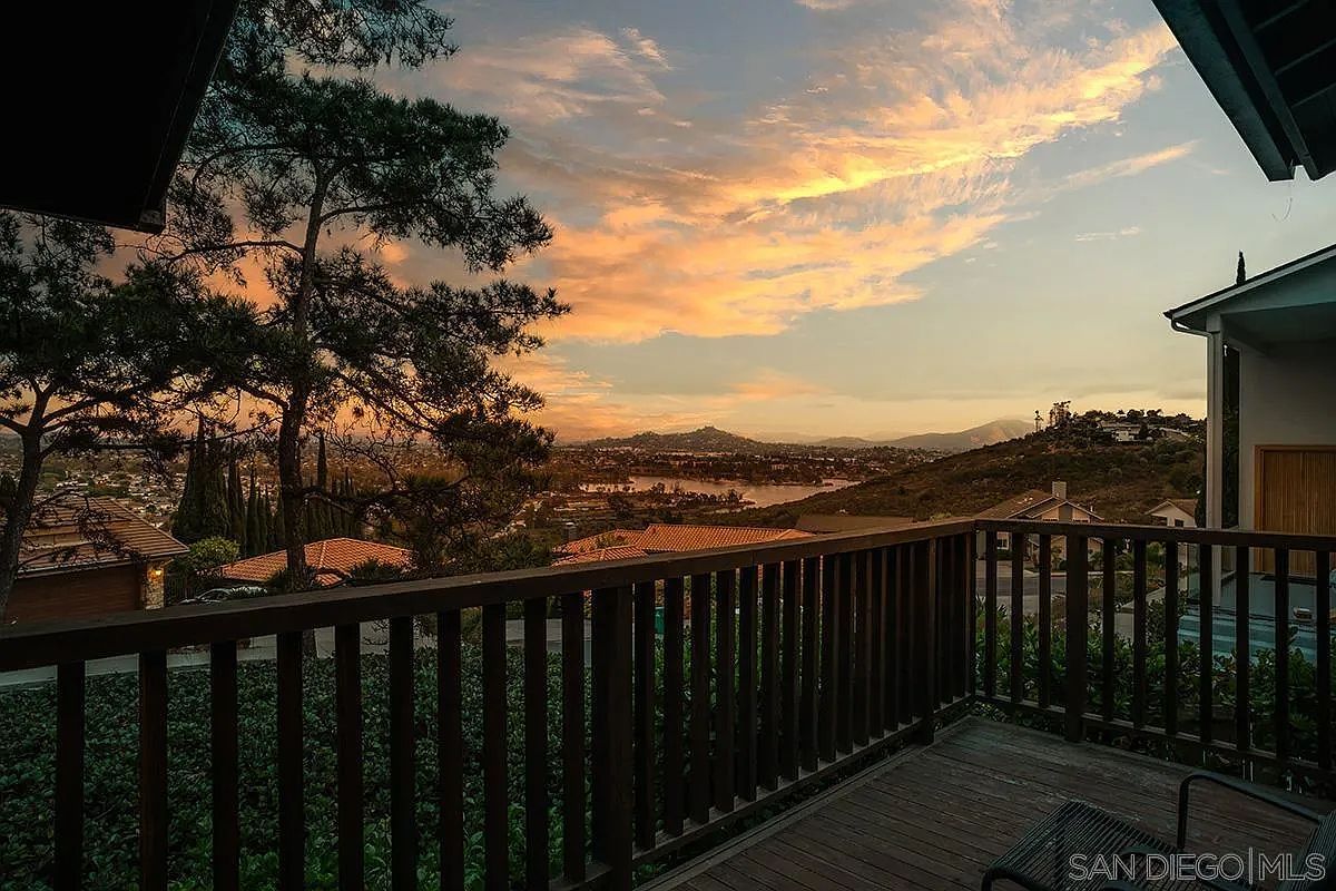 6346 Ridge Manor Ave San Diego, CA 92120 - Thumbnail 4