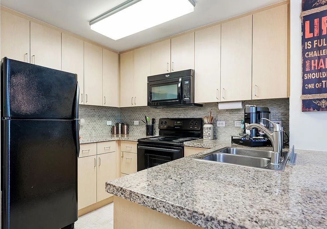 1080 Park Blvd UNIT 303 San Diego, CA 92101 - Thumbnail 4