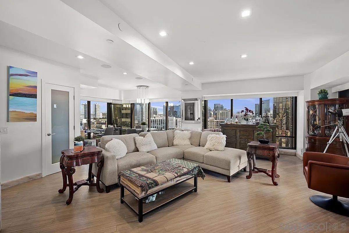 100 Harbor Dr Unit 1706 San Diego, CA 92101 - Thumbnail 4