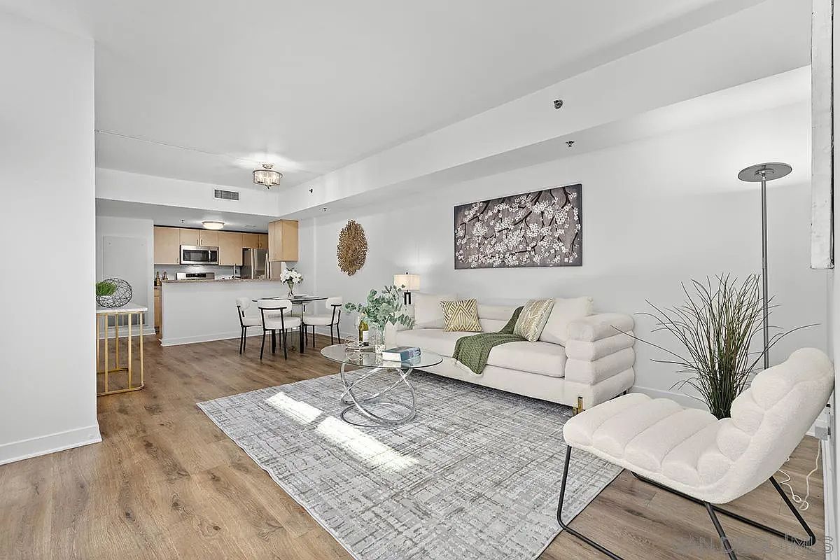 425 W Beech St Unit 303 San Diego, CA 92101 - Thumbnail 4