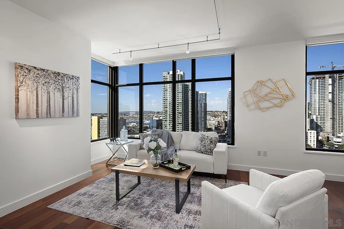 700 W East St Unit 1903 San Diego, CA 92101 - Thumbnail 4