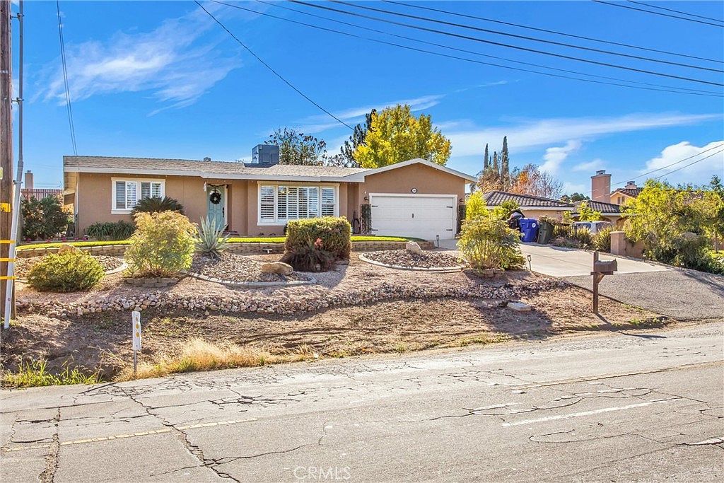 33969 Avenue E Yucaipa, CA 92399 - Thumbnail 4