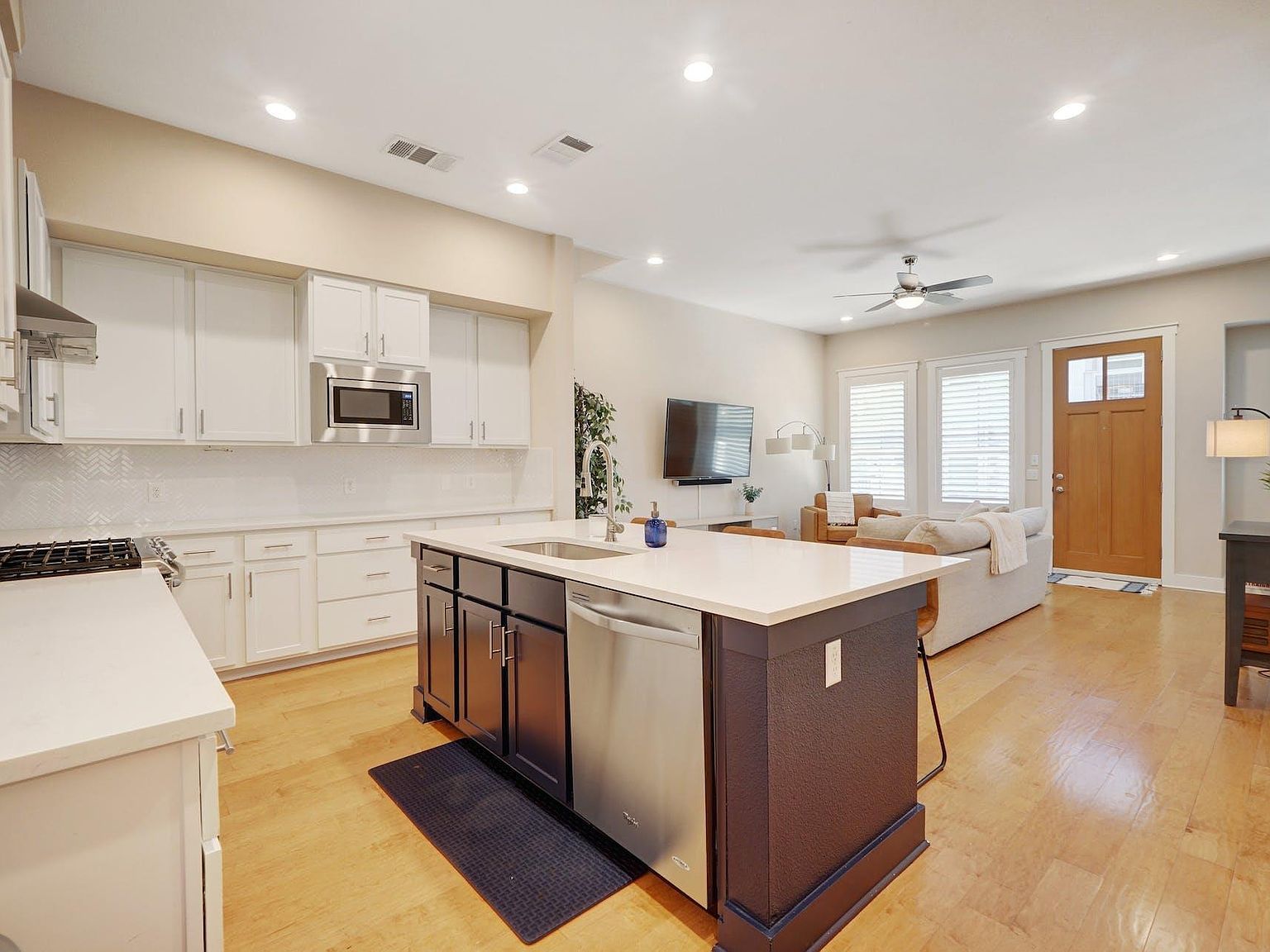 2520 Bluebonnet Ln #41 Austin, TX 78704 - Thumbnail 4