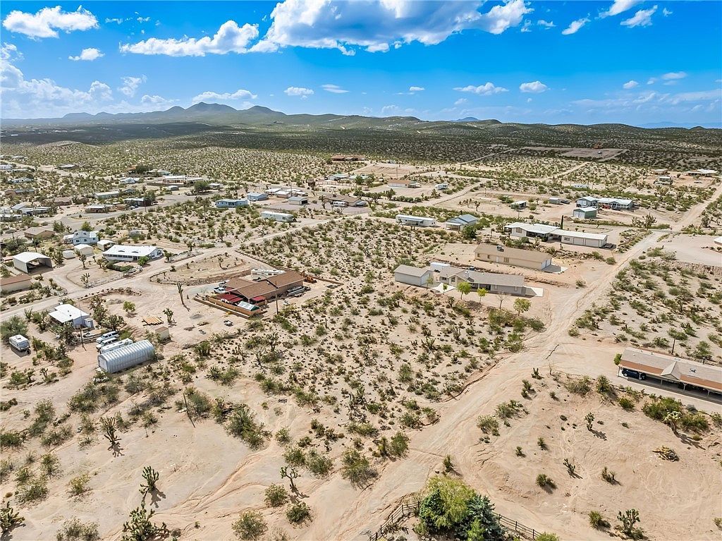 600 W Bradley Bay Dr Meadview, AZ 86444 - Thumbnail 4