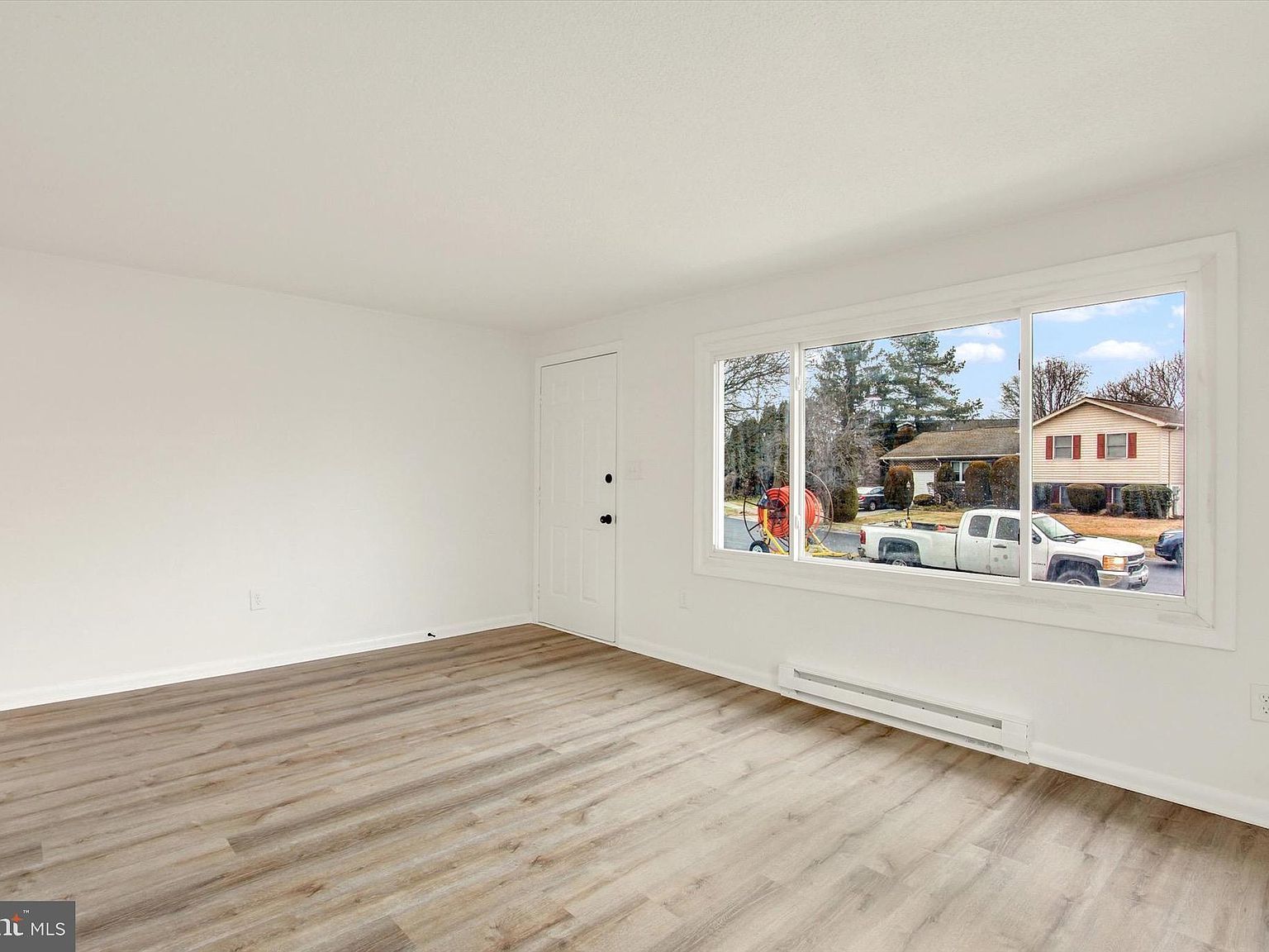 39 Elk Dr Hanover, PA 17331 - Thumbnail 4