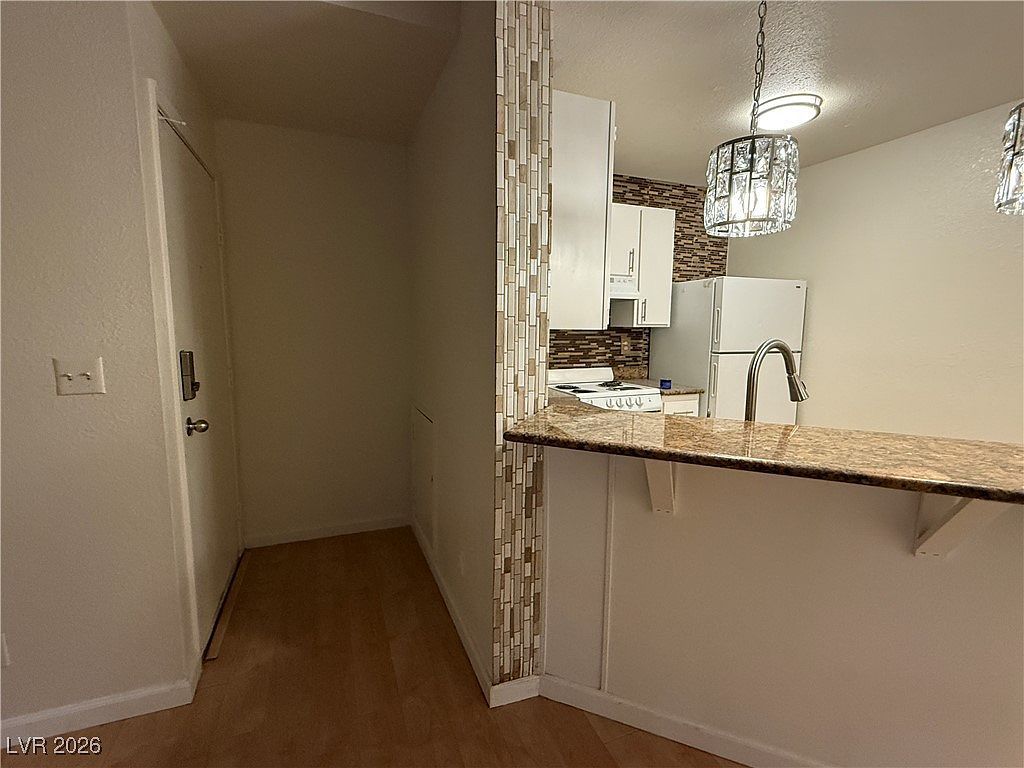460 Elm Dr Unit 204 Paradise Town, NV 89169 - Thumbnail 4
