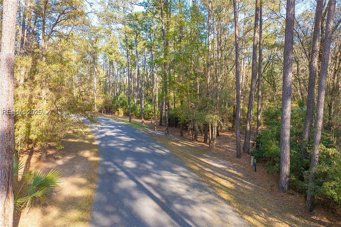 16 Vista Blvd W Saint Helena Island, SC 29920 - Thumbnail 4