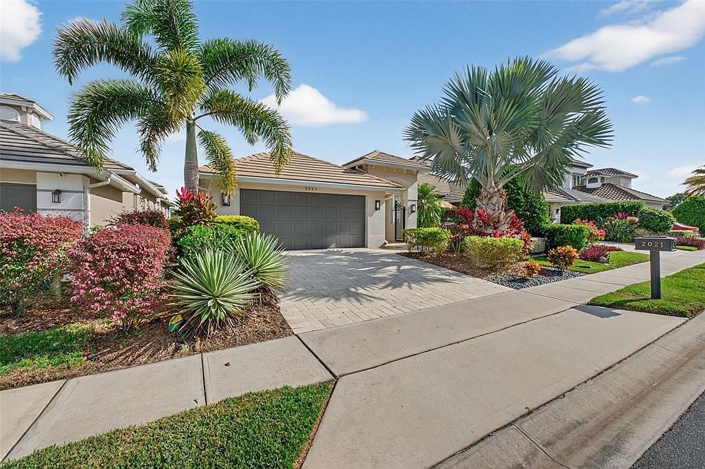 2021 Sherbrook Ave Davenport, FL 33837 - Thumbnail 4