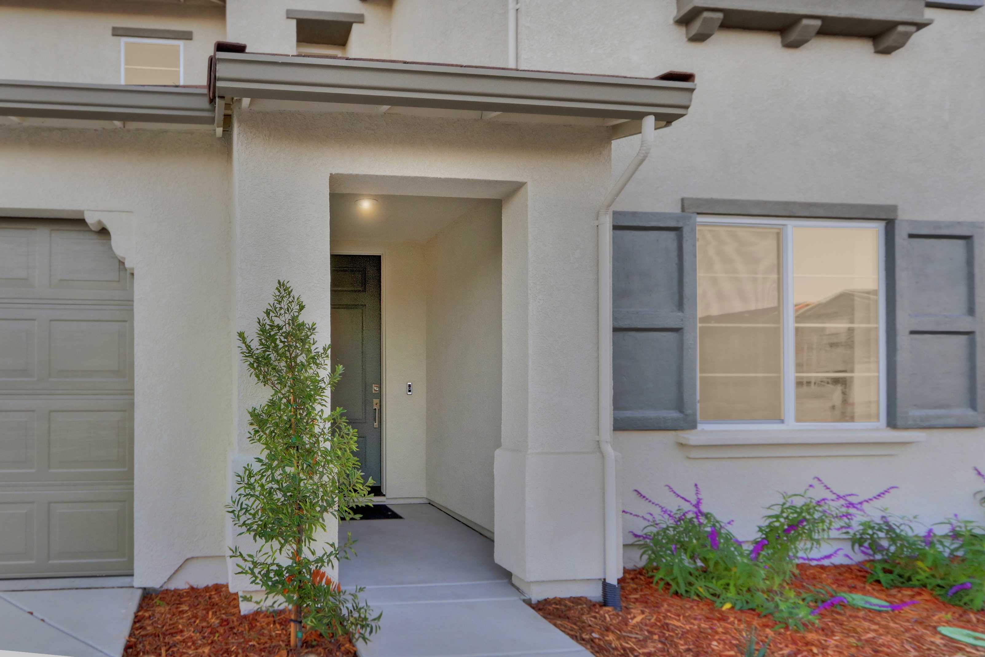 5113 Sunbelt Way, Roseville, CA, USA, 95747 - Thumbnail 4