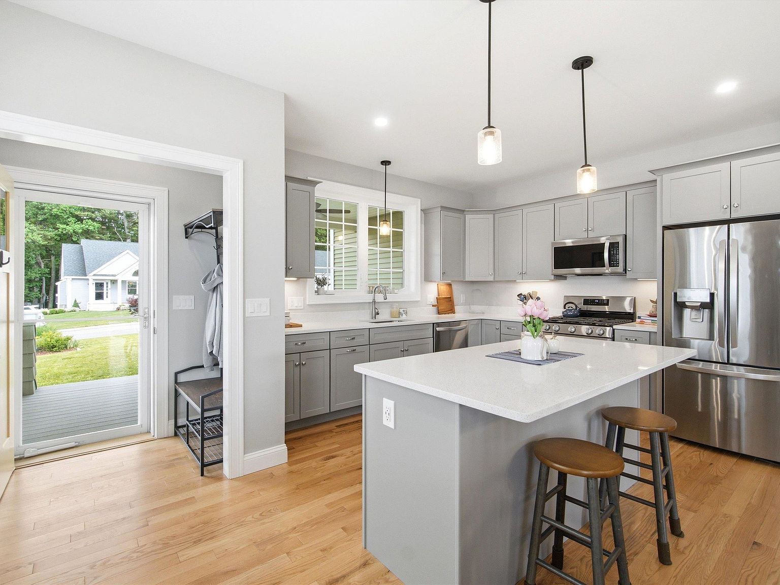 28 Luna Cir Somersworth, NH 03878 - Thumbnail 4
