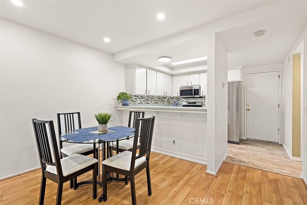 1031 S Palmetto Ave UNIT S8 Ontario, CA 91762 - Thumbnail 4