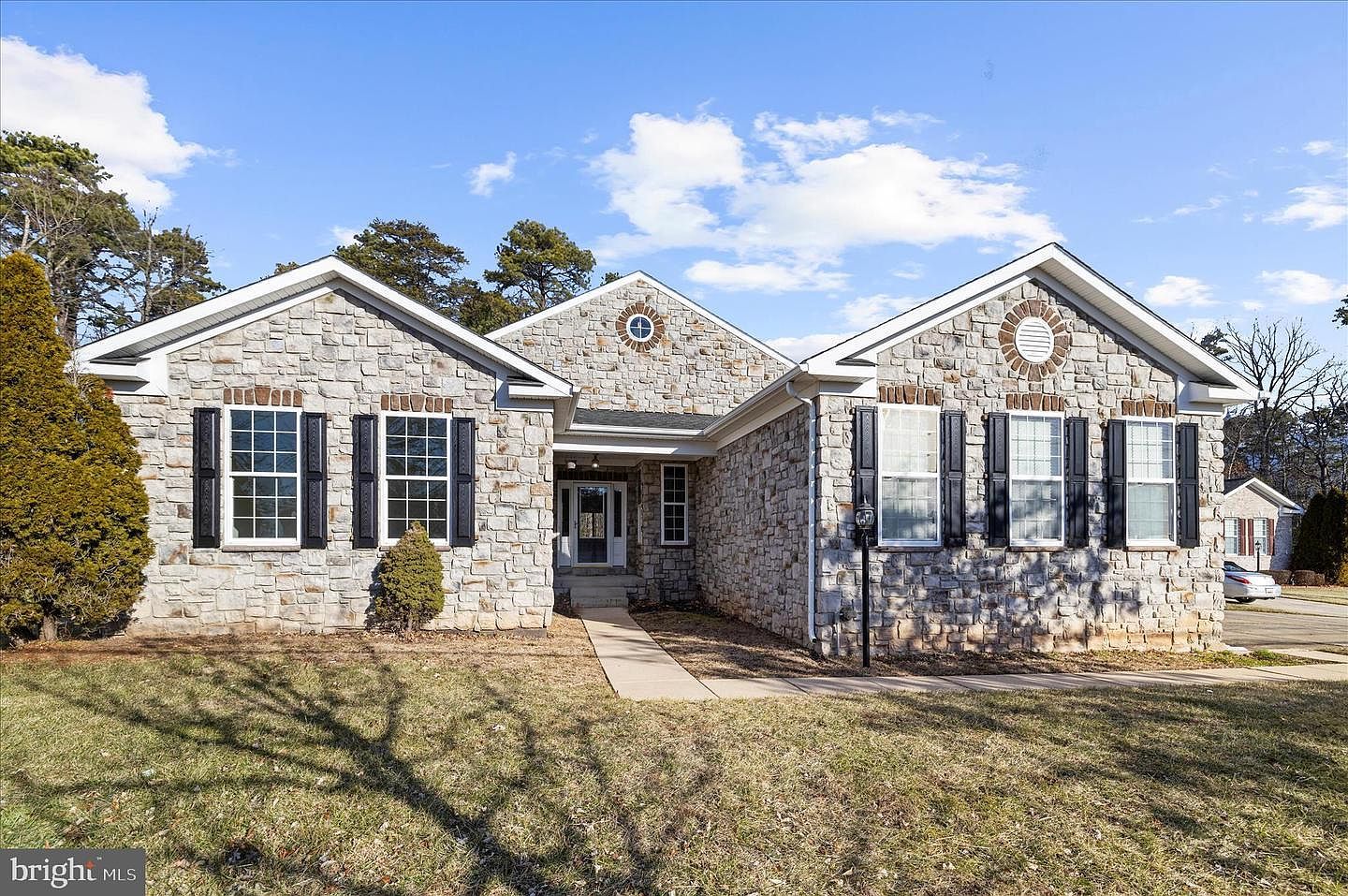 614 N Shore Dr Glen Burnie, MD 21060 - Thumbnail 4