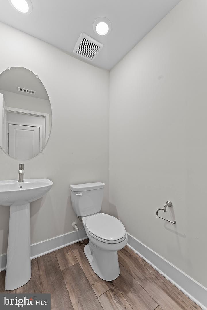 7711 Red Moon Way Gln Burnie, MD 21060 - Thumbnail 4