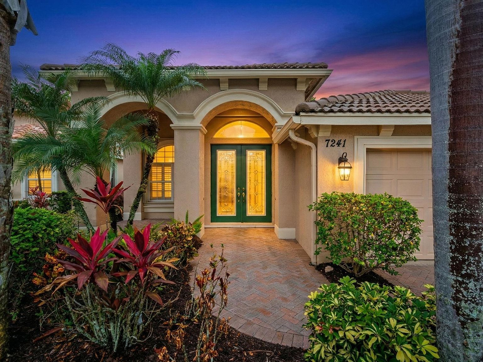 7241 Maidstone Dr Port Saint Lucie, FL 34986 - Thumbnail 4