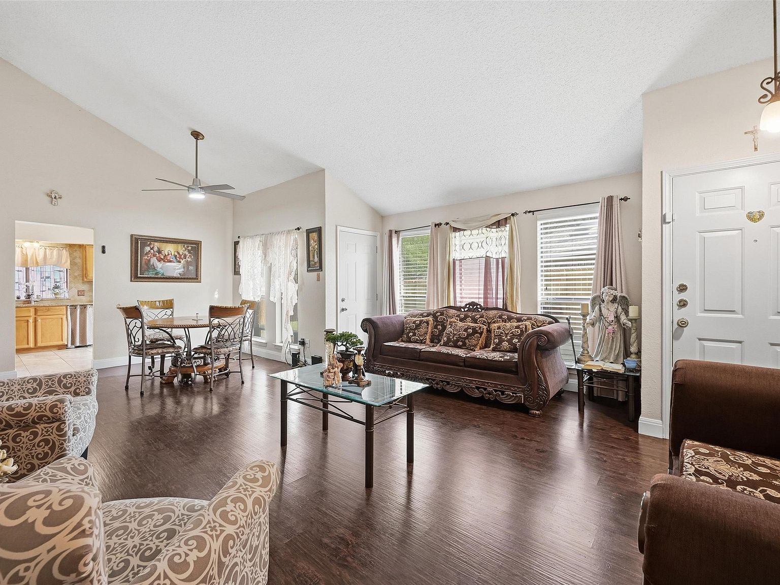 201 Lone Pine Ct Fort Worth, TX 76108 - Thumbnail 4