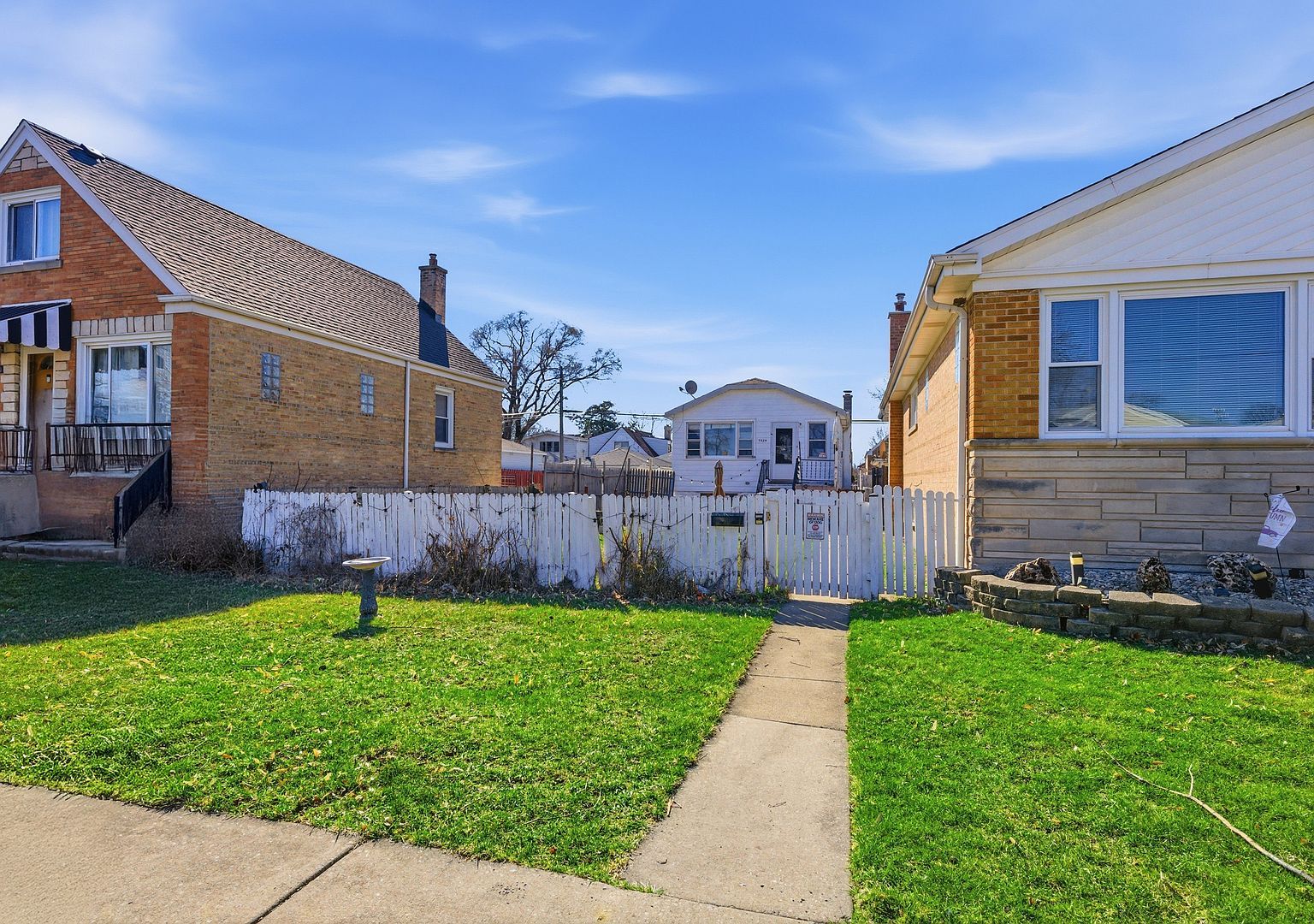 3524 N Ozark Ave Chicago, IL 60634 - Thumbnail 4