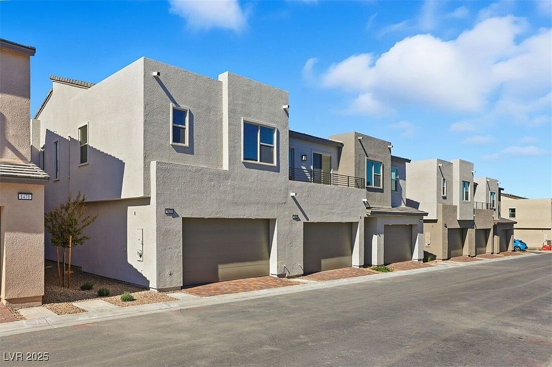1477 Hopeful Lark Ln Las Vegas, NV 89138 - Thumbnail 4