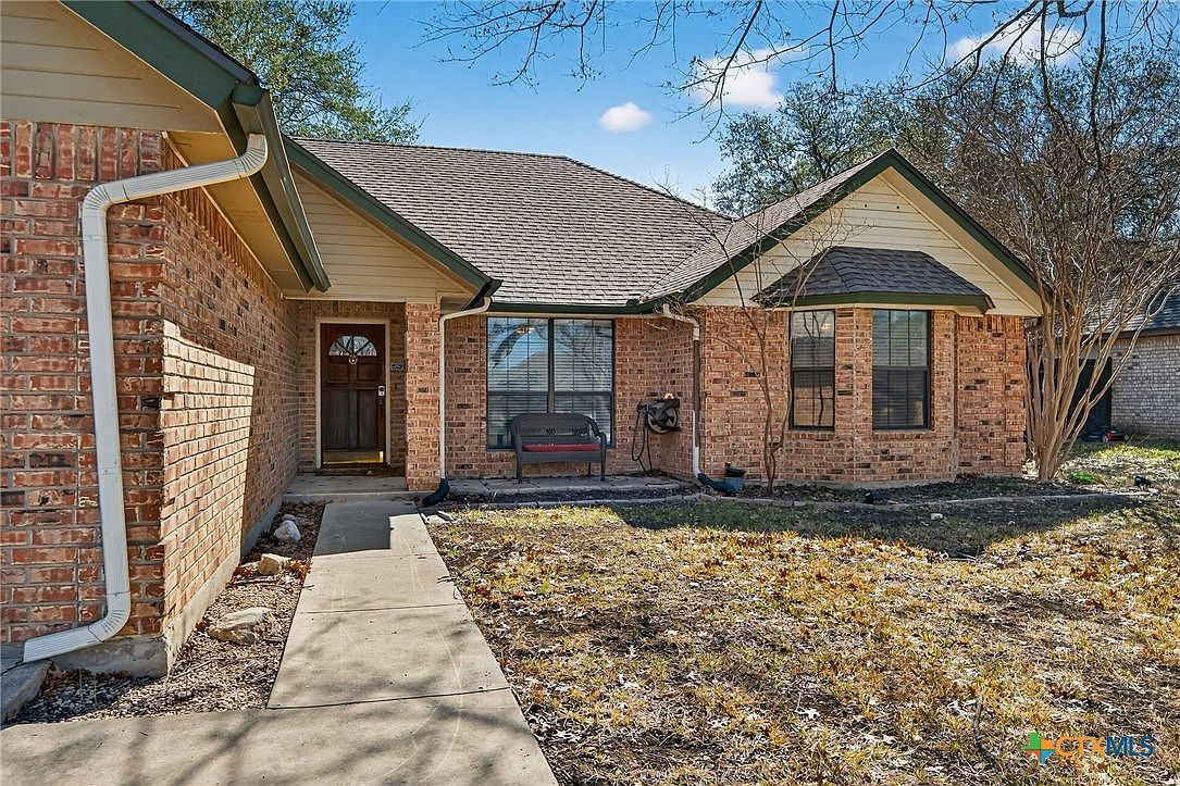 1911 Palace Dr New Braunfels, TX 78130 - Thumbnail 4