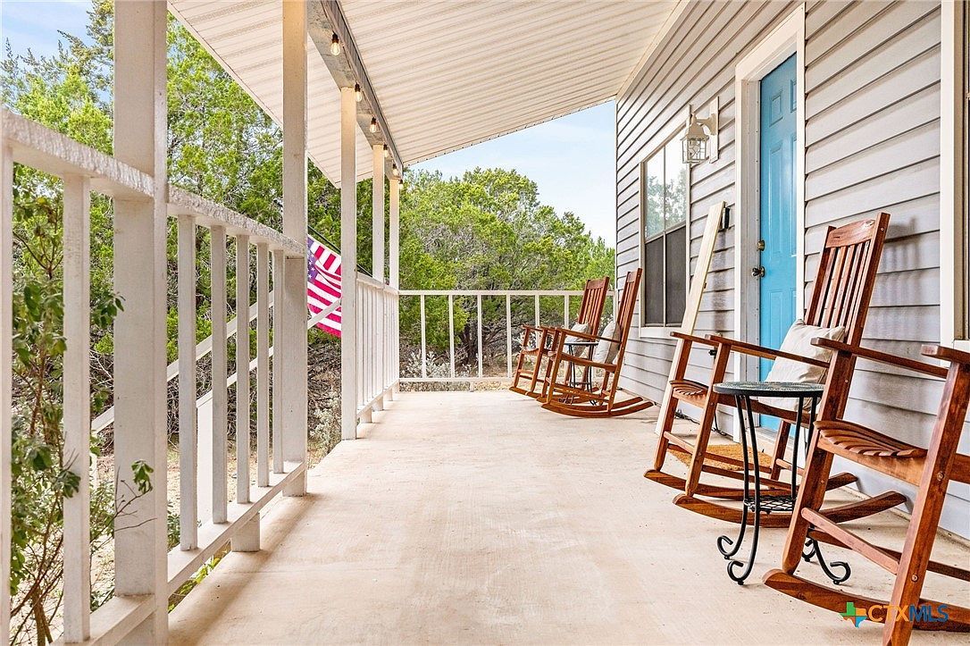 1641 Rotherman Canyon Lake, TX 78133 - Thumbnail 4
