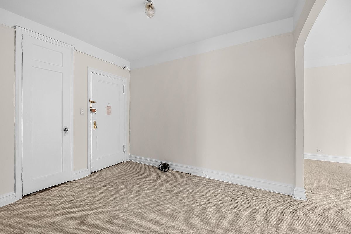 111-15 75th Ave APT 4K Forest Hills, NY 11375 - Thumbnail 4