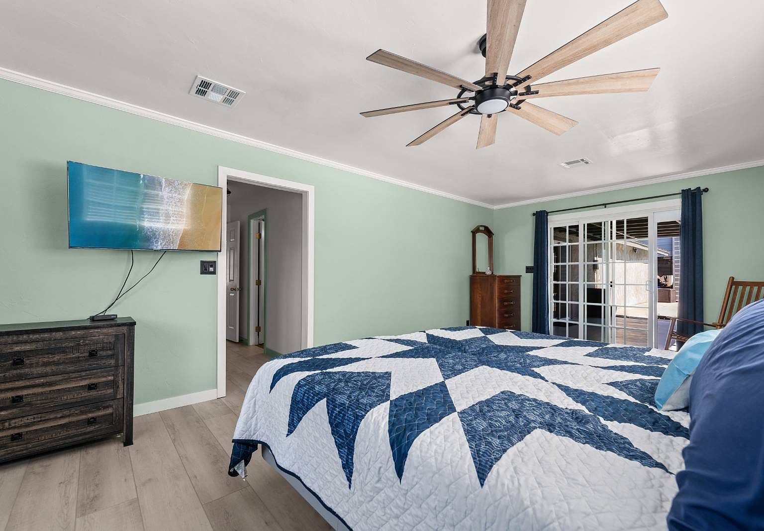 10337 Strathmore Dr Santee, CA 92071 - Thumbnail 4